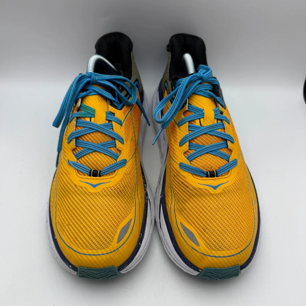 Hoka One One hoka one